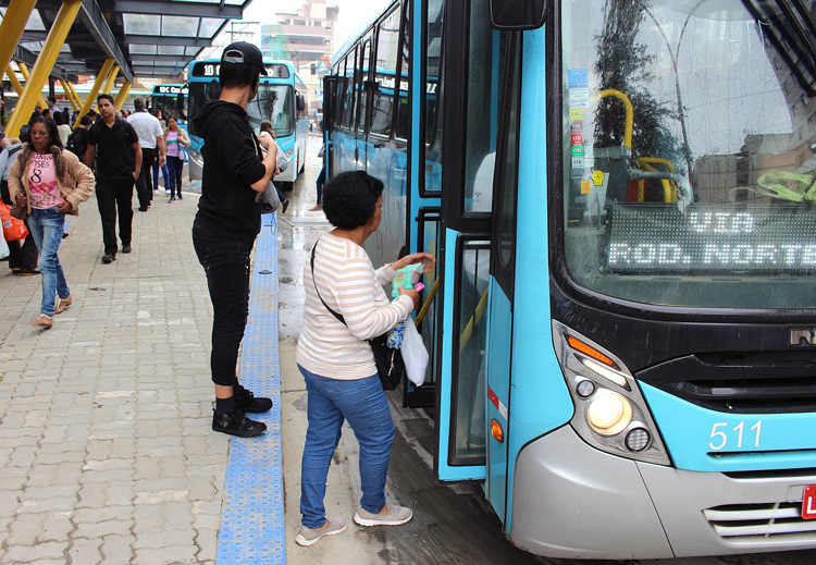 How to get to Ienf - Instituto De Educação De Nova Friburgo by Bus?