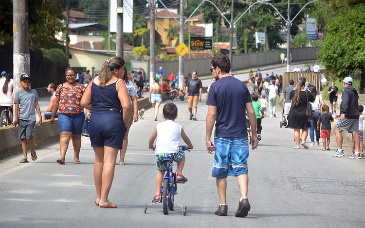 A Via Expressacheia de gente (Fotos: Henrique Pinheiro)