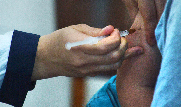 No primeiro dia, 120 crianças receberam vacina contra Covid em Friburgo