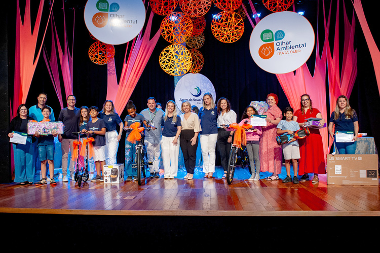 Projeto Trata Óleo nas Escolas arrecada oito mil litros de óleo usado e premia estudantes
