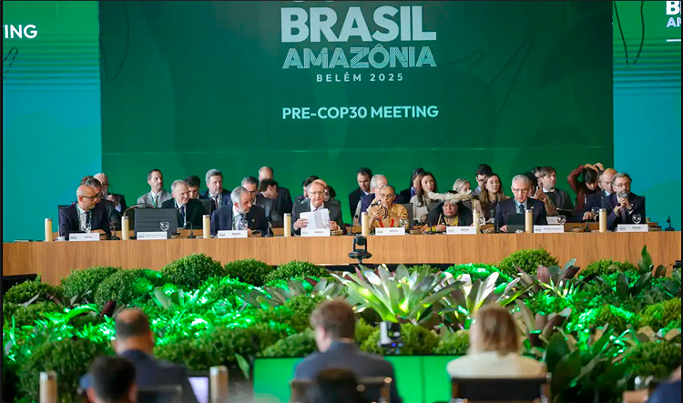 Em meio a recorde de emissões, Brasil lidera pressão por ação na COP30