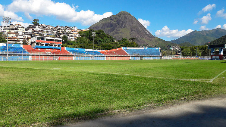 Proposta europeia por futebol do Friburguense é avaliada pela direção do clube (Foto: Divulgação)