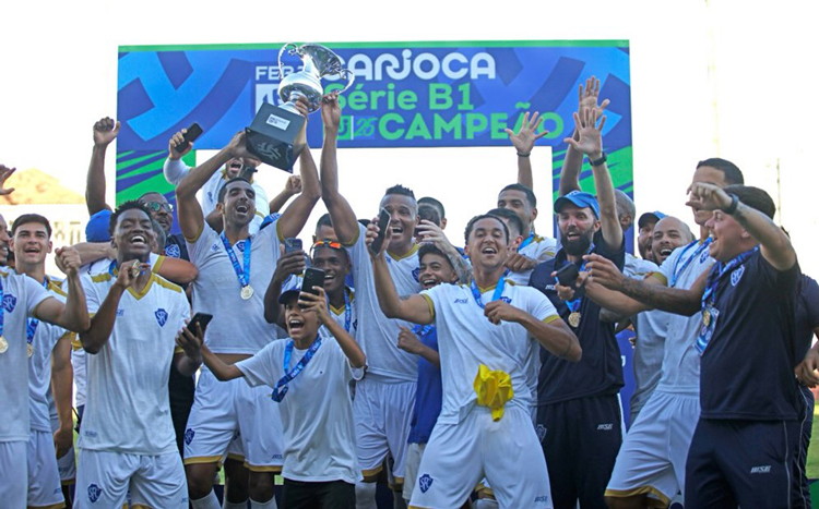 Rival histórico do Friburguense, o Serrano ficou com o título da Série B1 Estadual (Foto:Urbano Erbiste)