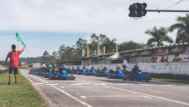 Pilotos de Nova Friburgo e região voltam a competir em mais uma temporada do Campeonato Friburguense (Fotos: Ariane Zebende)