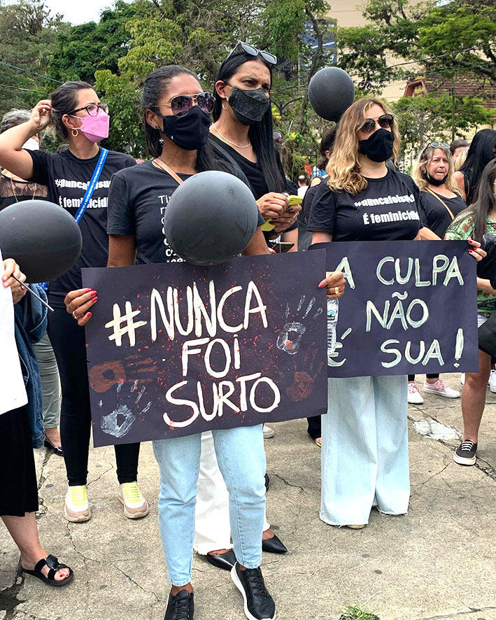 Manifestação por justiça no caso do Cônego (Fotos: Saliha Mello)
