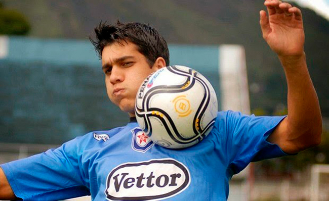 Bonjardinense, Lucas Siqueira teve destaque no Frizão desde a base, realizando mais de 100 jogos pelo clube ( Vinicius Gastin)