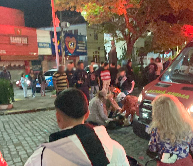 Acidente com moto no centro da cidade