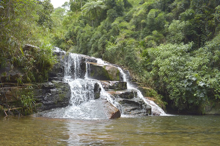 A cachoeira da Adutora , em Friburgo (Arquivo AVS/ Henrique Pinheiro)