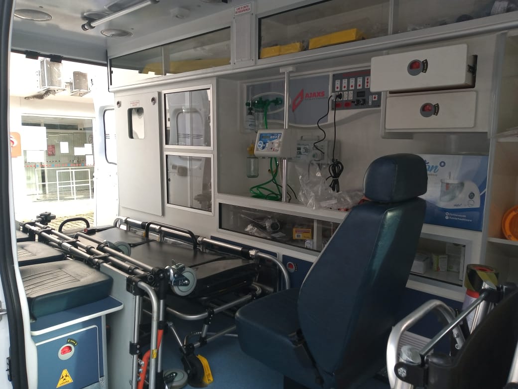 A ambulância nova por dentro (Foto: Gustavo Werneck/ PMNF)