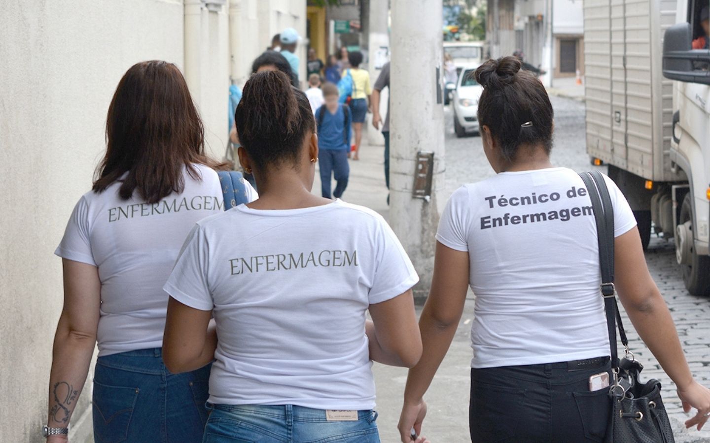 Curso técnico gratuito de enfermagem em Nova Friburgo
