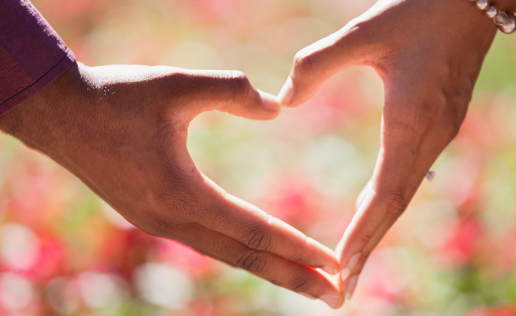 Escrevendo Romances: Como Contar Histórias de Amor Que Apaixonam