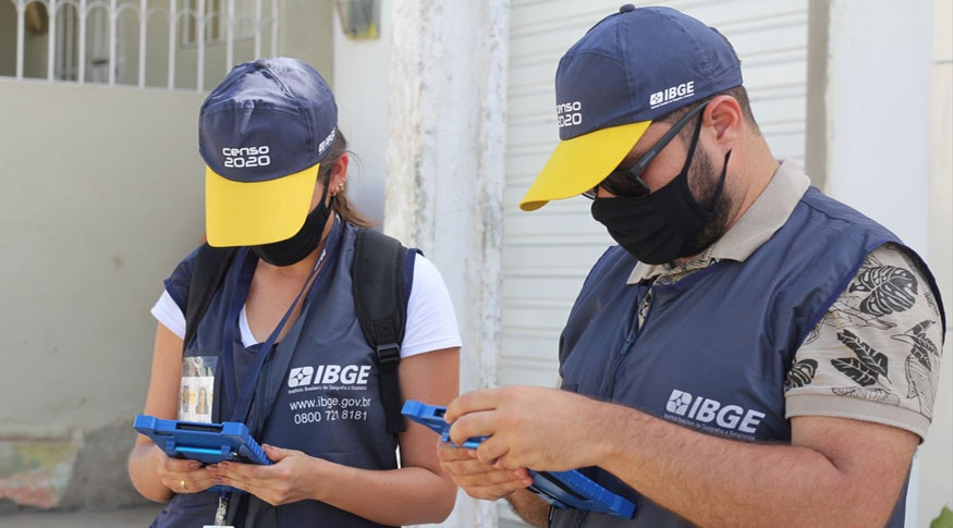 Recenseadores em ação (Foto: Divulgação/ IBGE)