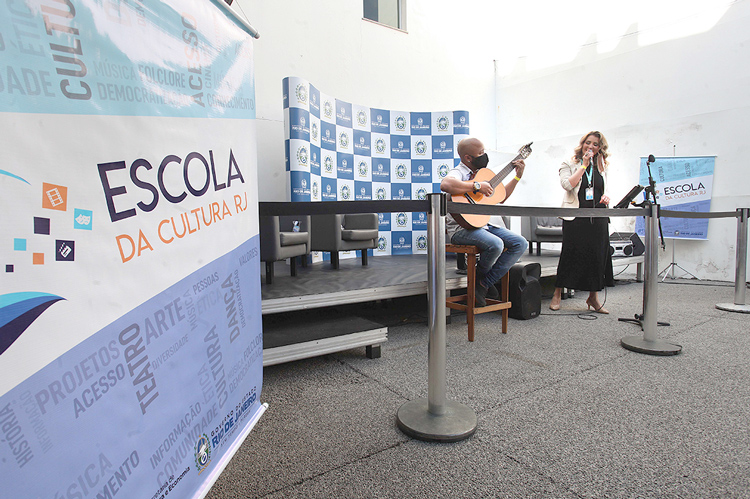 O programa Escola da Cultura foi lançado nesta semana, no Rio, com apresentação musical (Foto: Eliane Carvalho)
