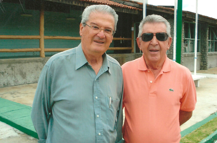 Bachini e Juca: dupla gere os rumos do Nova Friburgo Futebol Clube, aniversariante desta quarta