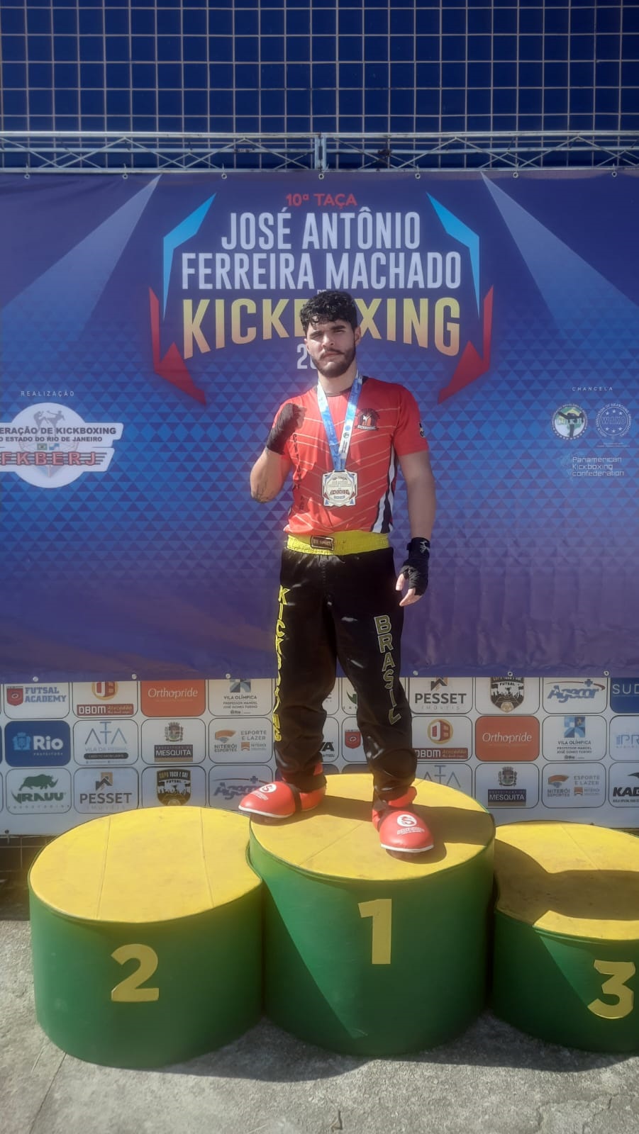 Gilberto Frossard, já consolidado no kickboxing, vai para a disputa de mais um Campeonato Brasileiro da modalidade (Fotos: Divulgação)