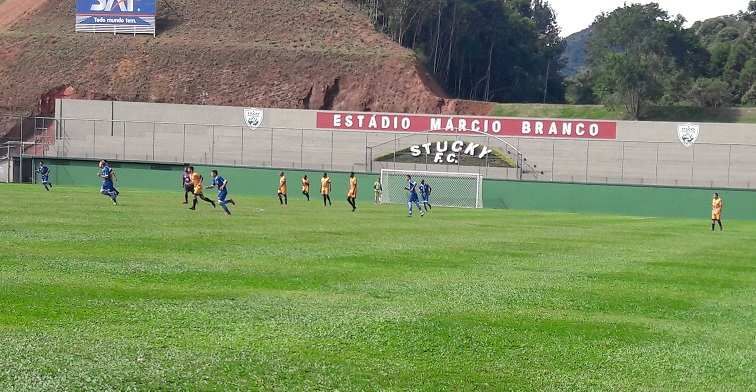 Estádio Márcio Branco, no Stucky, receberá mais uma grande decisão de futebol amador em outubro