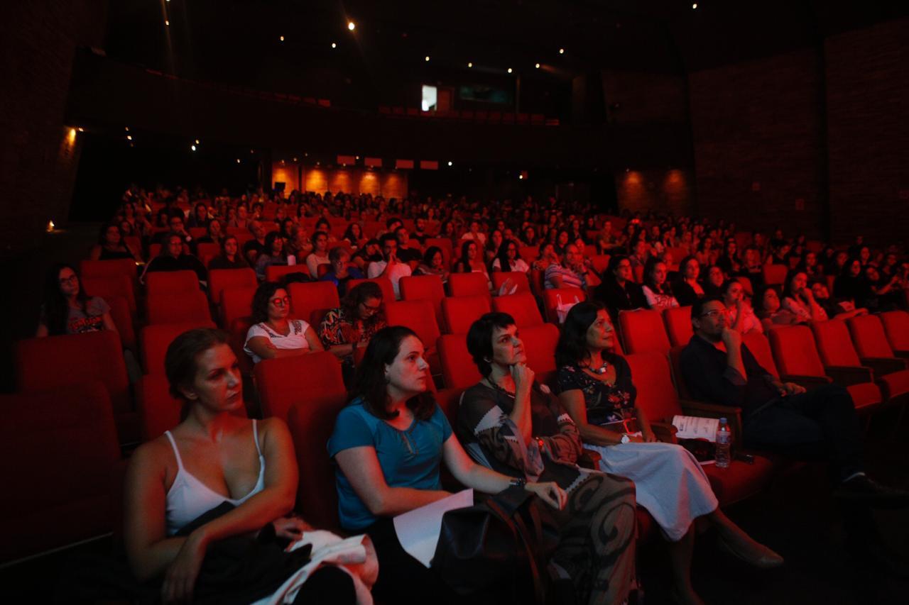 No evento debateu-se a necessidade de combate permanente às várias formas de violência (Divulgação)