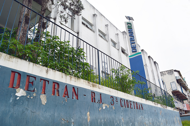 O mutirão do Detran, desta vez só oferecerá em Friburgo serviços de habilitação, na unidade da 3ª Ciretran (Foto: Henrique Pinheiro)