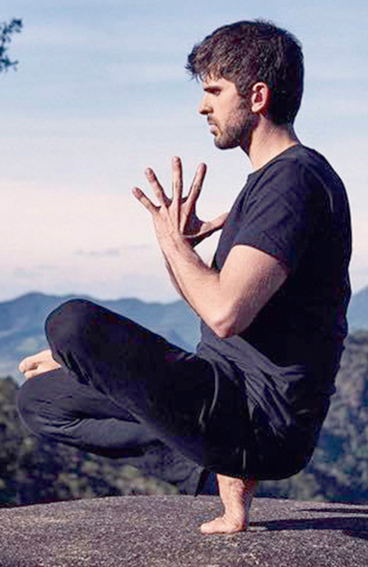 Como o Yoga pode ajudar a preservar a saúde mental na quarentena