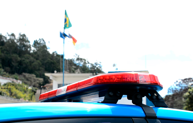 Homem morre atropelado por carro no bairro Nova Suíça 