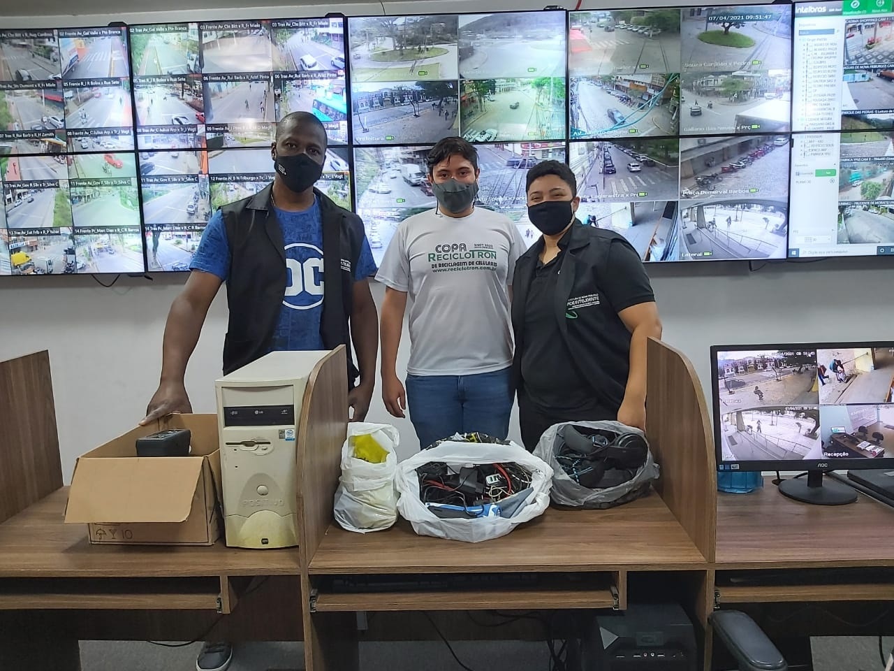 Projeto Reciclotron recebe doações