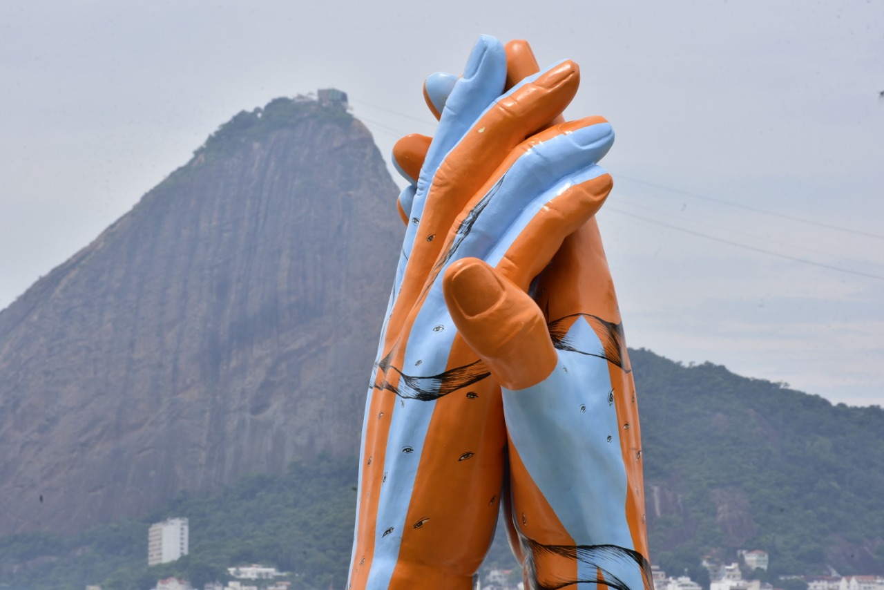 Friburgo vai receber escultura do movimento Rio de Mãos Dadas