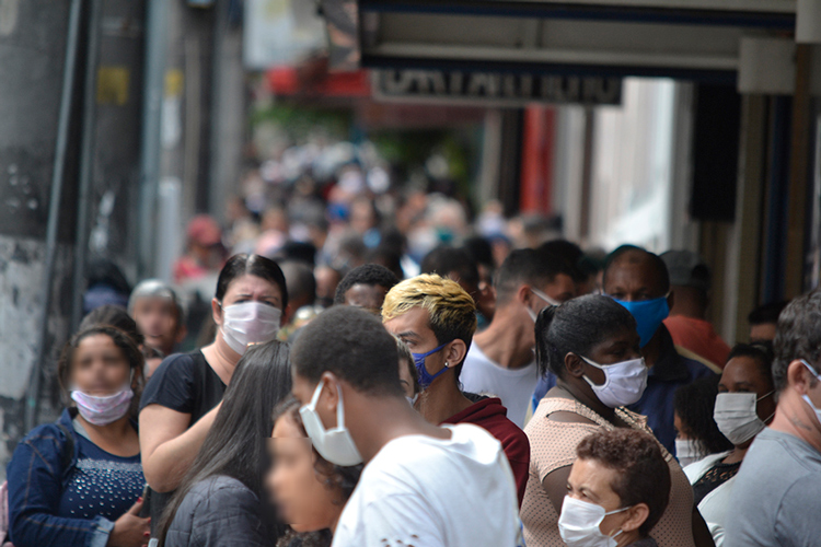 Movimento em Friburgo em plena pandemia (Arquivo AVS/ Henrique Pinheiro)