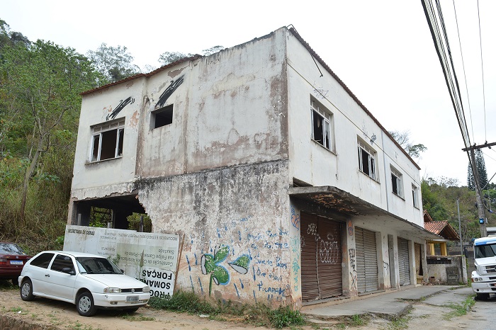 Casa que seria demolida para a obra na encosta na Vila Nova (Arquivo AVS/ Henrique Pinheiro)