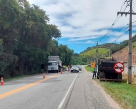 Instalação de quebra-molas na RJ-116 deixa trecho em pare e siga nesta terça  | A Voz da Serra