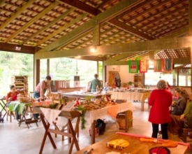 Mercado do Trilhas apresenta produtos sustentáveis e artesanais | Jornal A Voz da Serra