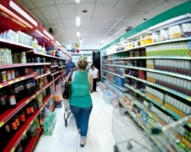 Falta de mão de obra afeta supermercados: oito em dez cargos estão vazios | A Voz da Serra