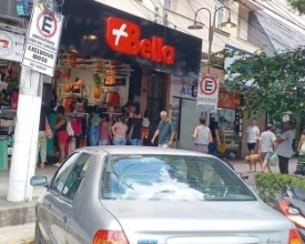 Idosos se queixam de poucas vagas exclusivas para estacionamento | A Voz da Serra