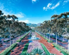 Praça Getúlio Vargas inicia obras de revitalização com montagem de canteiro. | A Voz da Serra