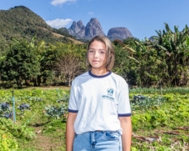 Aluna do Colégio Rei Alberto I cria horta com foco na alimentação para diabéticos | Jornal A Voz da Serra
