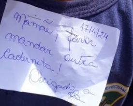 Professora grampeia bilhete em camisa de criança em Nova Friburgo | A Voz da Serra