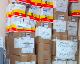 FLAGRANTE: Encontrada grande quantidade de medicamentos vencidos no Raul Sertã | A Voz da Serra