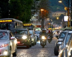 Atenção motoristas! Saiba os valores e regras das infrações | A Voz da Serra