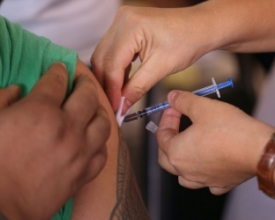 Covid-19: Ministério da Saúde lança nova campanha de vacinação | A Voz da Serra