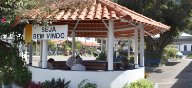 Um domingo de tradição e solidariedade no Arraiá do Laje | A Voz da Serra