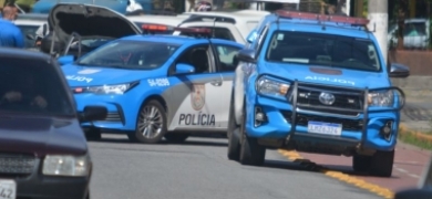 Dois presos e um adolescente apreendido por tráfico  | A Voz da Serra