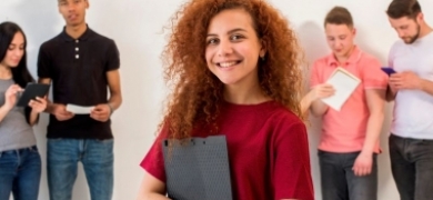 RJ divulga 2,5 mil vagas de emprego, estágio e jovem aprendiz em todo o estado | A Voz da Serra