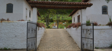 Prefeitura inicia recadastramento de túmulos nos cemitérios  | A Voz da Serra