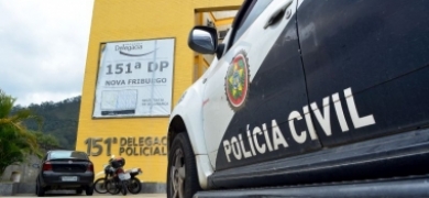 Dupla é presa em flagrante por tráfico de drogas no Floresta | A Voz da Serra