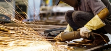 Efeito da crise: fábricas de Friburgo reduzem jornadas de trabalho | A Voz da Serra
