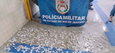 Dois suspeitos de tráfico presos no bairro Olaria | A Voz da Serra