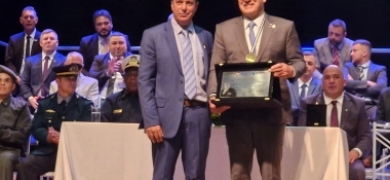 Câmara homenageia Queiroz e Rezende com Comenda Barão de Nova Friburgo | A Voz da Serra